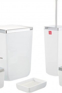 Badezimmer S/Weiß