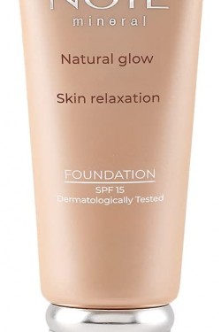 Cosmque Mineral Foundation 402 New