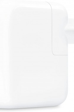 35 W Dual USB-C Port Power Adapter