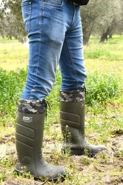 Pollyboot Vega  Boğazlı Çelik Burunlu Poliüratan Çizme 46 Numara