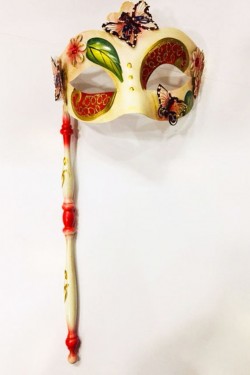 Kırmızı Renk Kelebek İşlemeli Tutmalı Venedik Göz Maskesi 33x17 cm