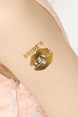 Tekli Bride Tattoo Model 4 - Altın Yaldız - 5,5 cm x 5,5 cm - Geçici Dövme
