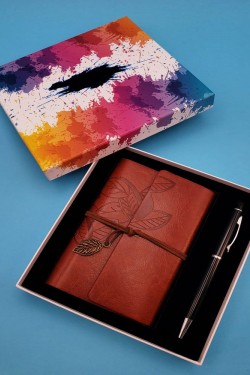 Defter Ve Tükenmez Siyah Kalem