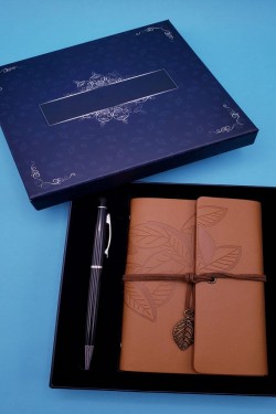 Defter Kalem Hediye Seti